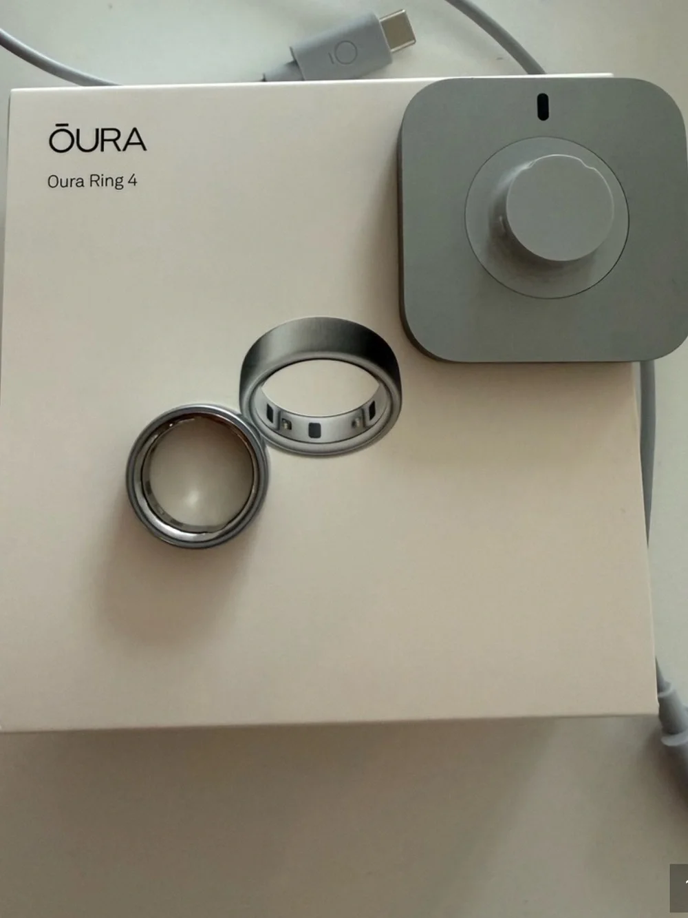 Oura Ring 4 Silver Size 8